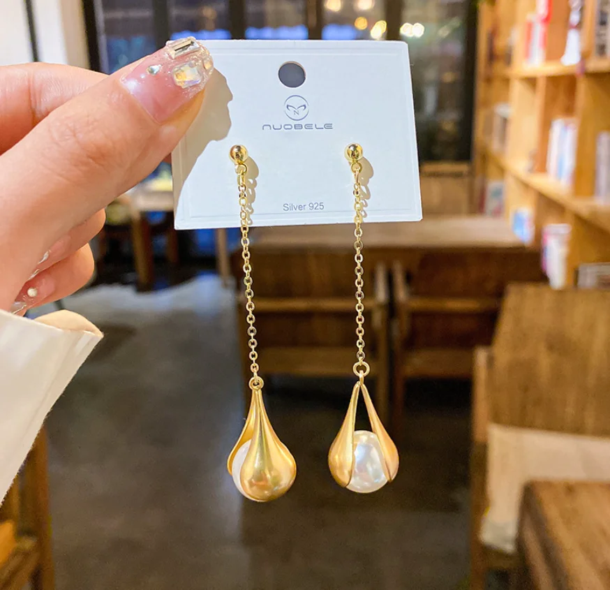 2022 new trend S925 silver needle alloy tassel pearl elegant Vintage Earrings for women Fashion Jewelry