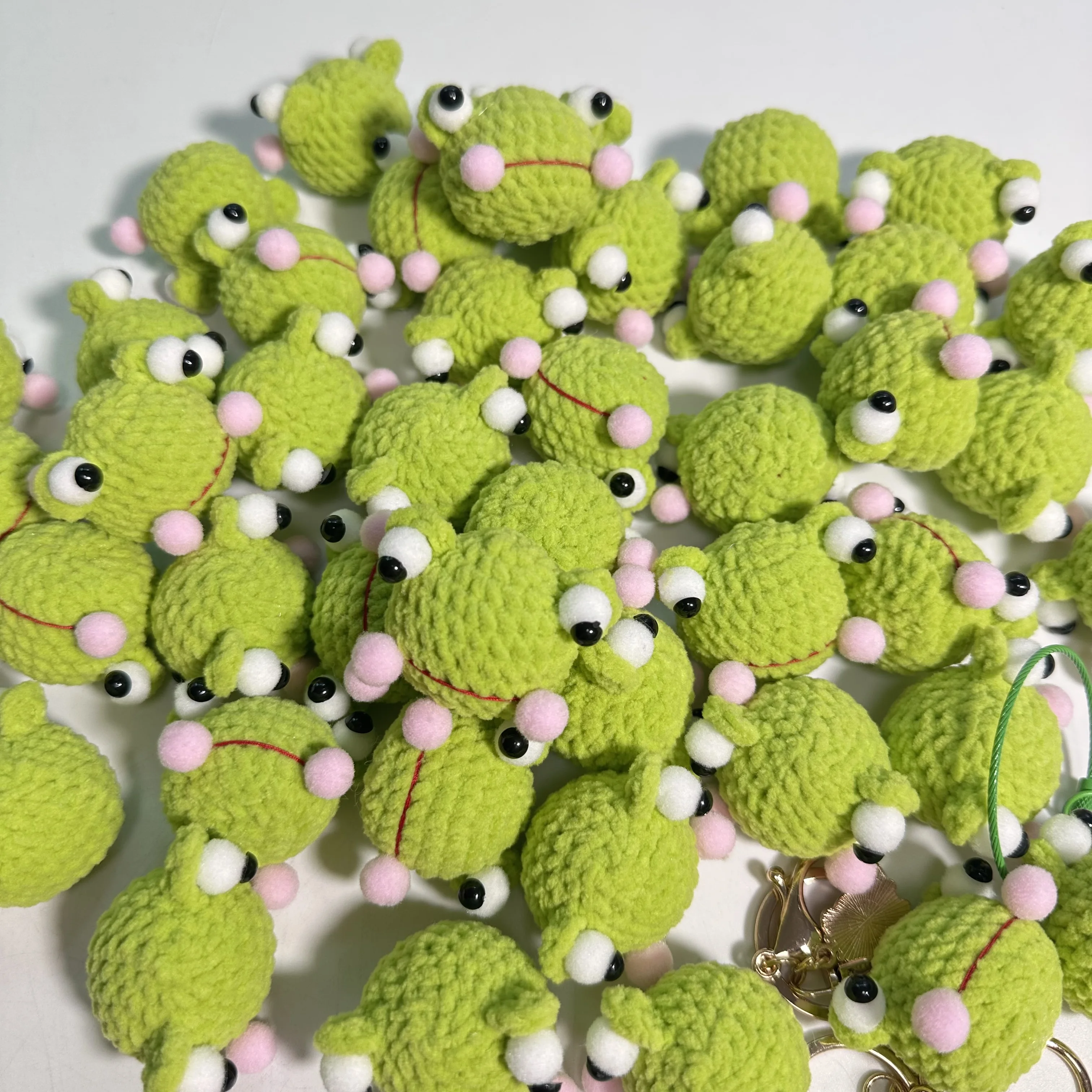 4cm Cute Crochet Keychains Knitting Funny Frog Keychain Creative