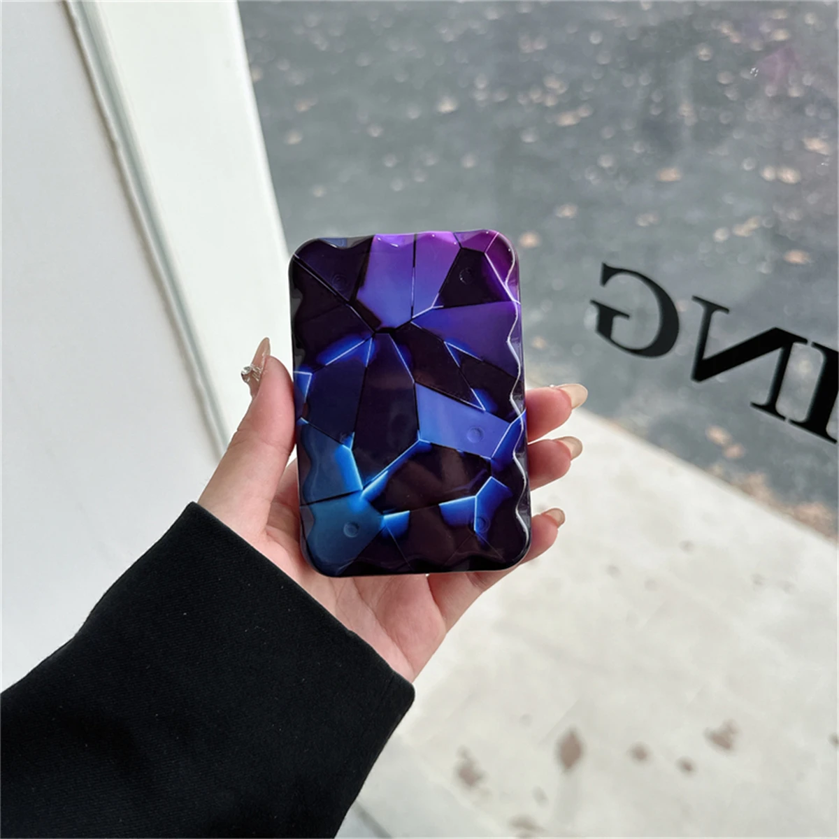 For Iphone Powerbank Case External Battery Shockproof Bumper Wireless Magnetic Battery Protective Cover Silicone Case Soft