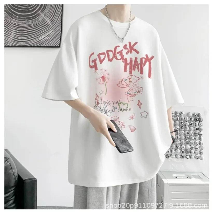 فضفاض عصري قصير الأكمام الرجال تي شيرت تنفس الكرتون طباعة الصيف أزياء عارضة أعلى نصف كم هونغ كونغ نمط المحملة