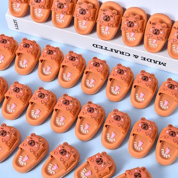 2 pezzi (1 scatole) di gomme da cancellare per studenti a forma di pantofole creative e carine, mini gomme da cancellare per capibara, materiale scolastico