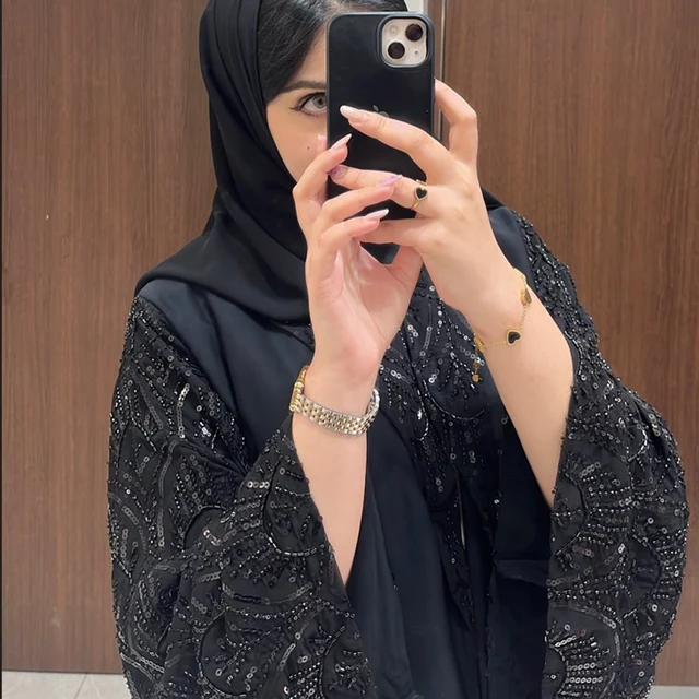 Abaya noire de luxe faite à la main avec des perles, robe longue de soirée musulmane pour le Ramadan, Dubaï, vêtements islamiques modestes pour femmes, kaftan 1