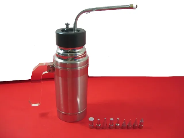 500ml 액체 질소 분무기: 극저온 치료를 위한 혁신적인 도구 500ml 액체 질소 분무기: 극저온 치료를 위한 혁신적인 도구