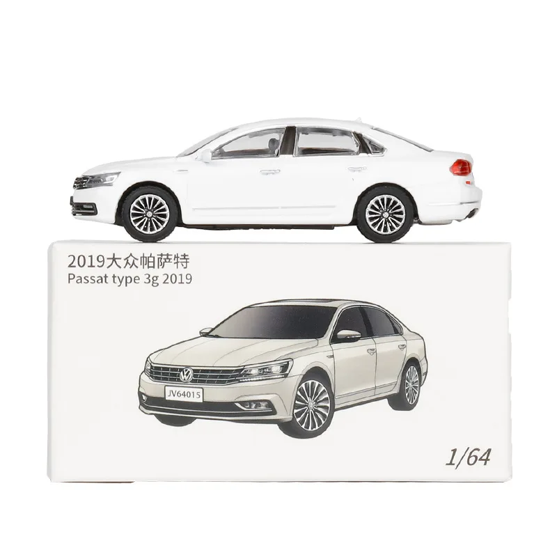 1:64 Volkswagen Passat Miniature Model Diecast Metal Zinc Alloy Toy Car 1/64 JKM Classical Vehicle Free Wheels Collection Gift 2
