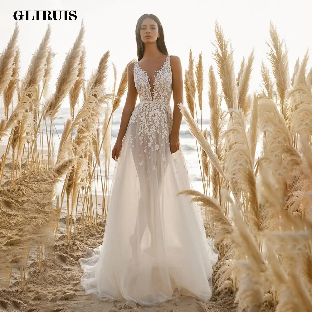 

Sexy Deep V-Neck Wedding Dresses 2022 Backless Lace Appliques Long Bride Dresses Tulle A-Line Princess Wedding Gowns Plus Size