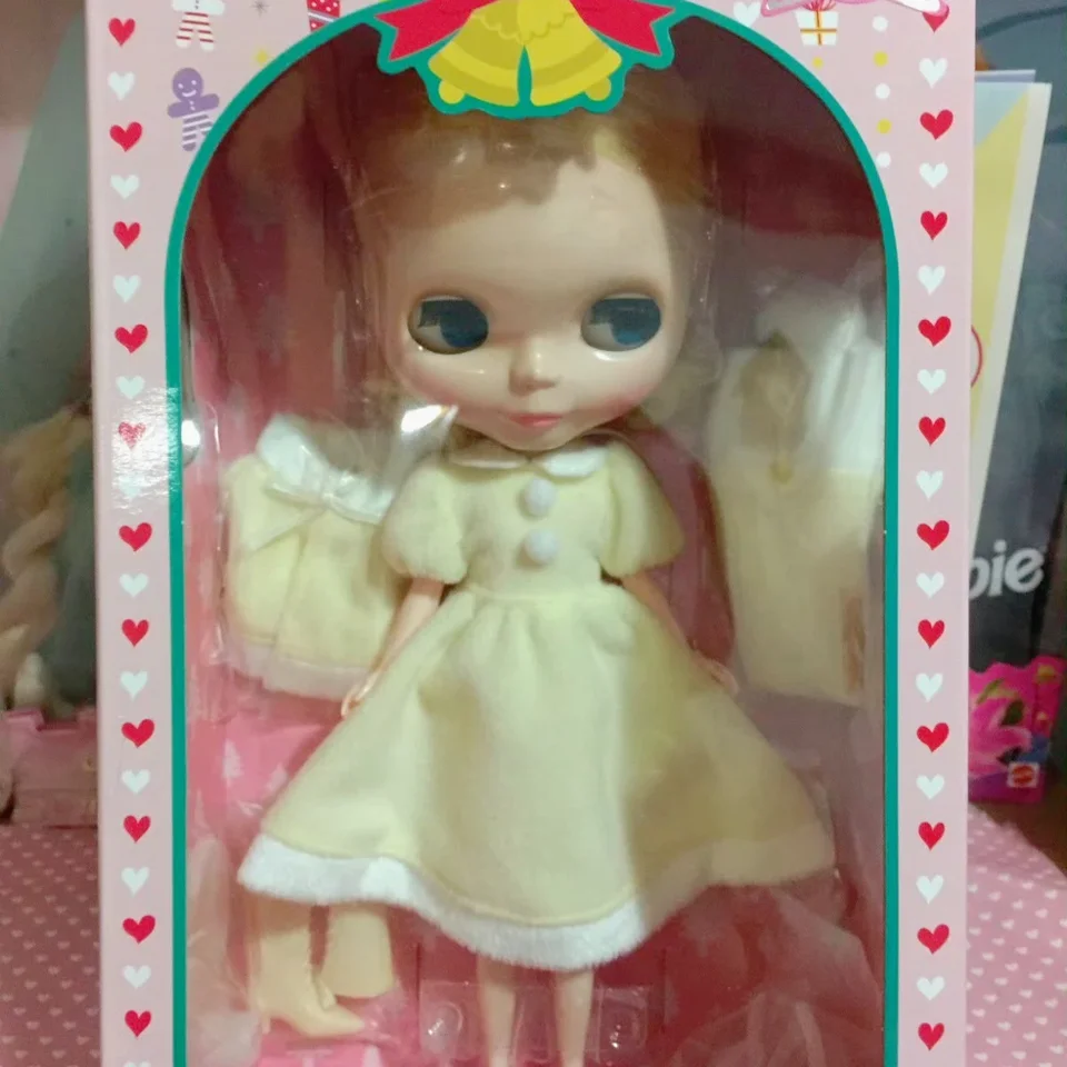 ブライス フロスティフロック Blythe Frosty Frock doll ブライス フロスティフロック Blythe Frosty Frock doll Amazon