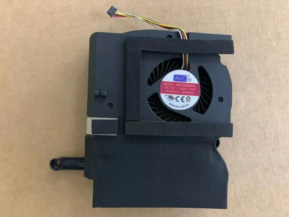 

4-проводной вентилятор охлаждения сервера AVC BAZA0920R5U 863669-102 DC 5V 0.82A