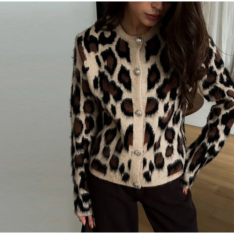 Vintage Knitted Leopard Cardigan Women Casual Slim Single Breasted O-Neck Sweaters Female Chic Versatile Basic Street Knitwear