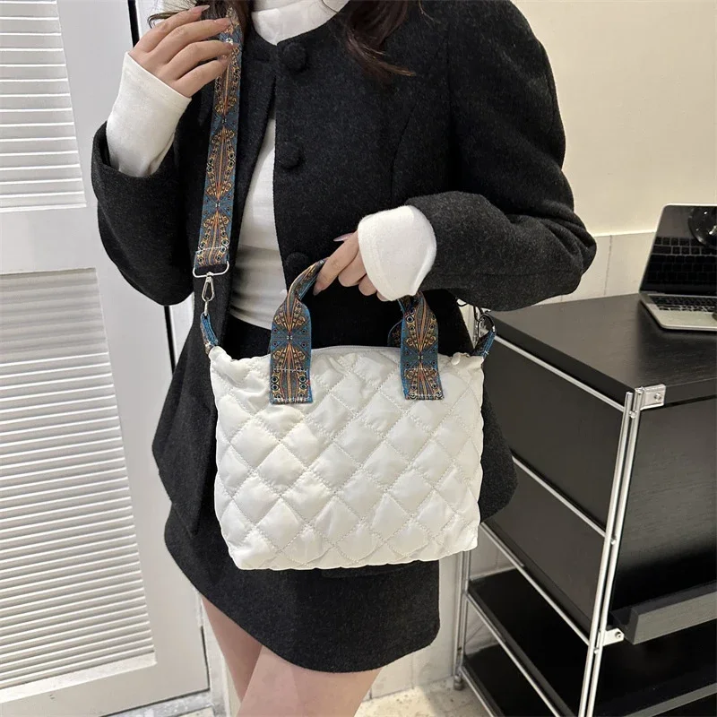 Women Wide Shoulder Belt Handbag Fall/Winter Rhombus Space Cotton Shoulder Bag Large Capacity All-Match Shopping Tote Bag shoulder bag,ladies handbag