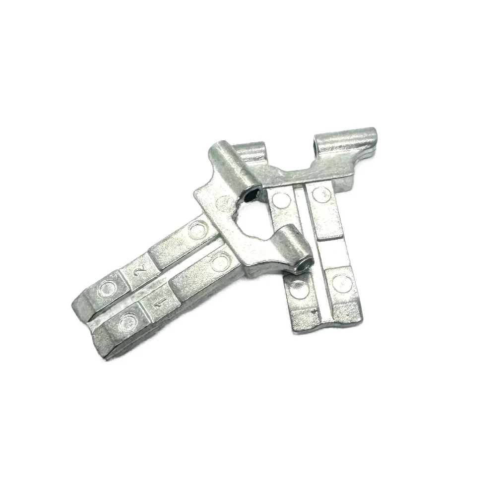 A pair for Citroen C4 Picasso Sunroof Sunshade Bracket Buckle Slider Metal ,3000023127 3000023128 6
