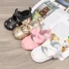 Meckior Baby Shoes Classic Dress Cute Bow-knot Heart Anti-slip Soft Sole First Walkers Infant Baby Girls Toddler Shoes 0-18m 1