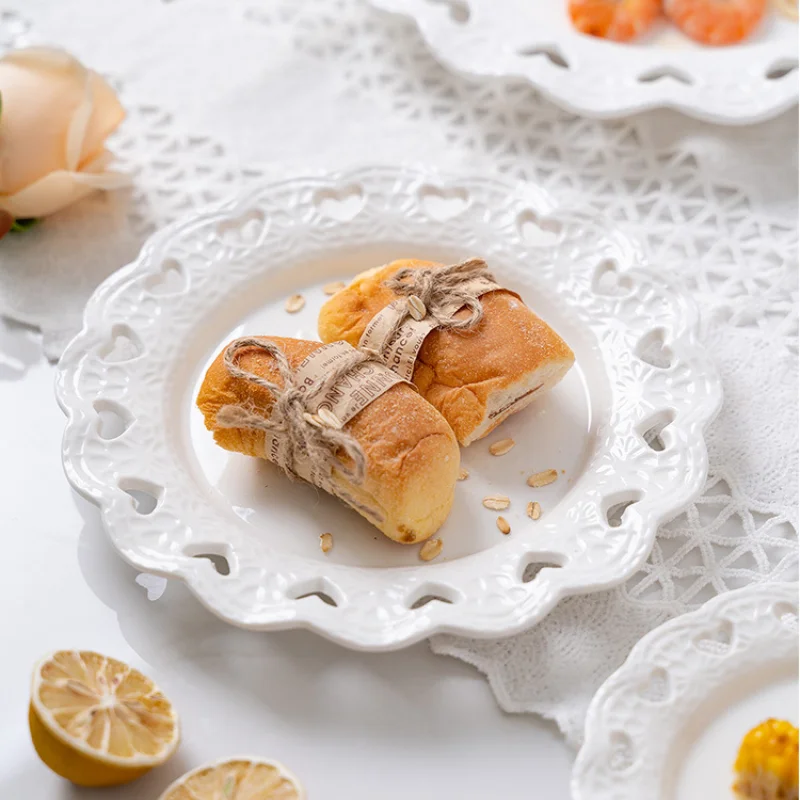European Relief Love Plate Pure White Heart-shaped Hollow Plate Household Round Bowl Cake Ceramic Dessert Dinner Set Dishes