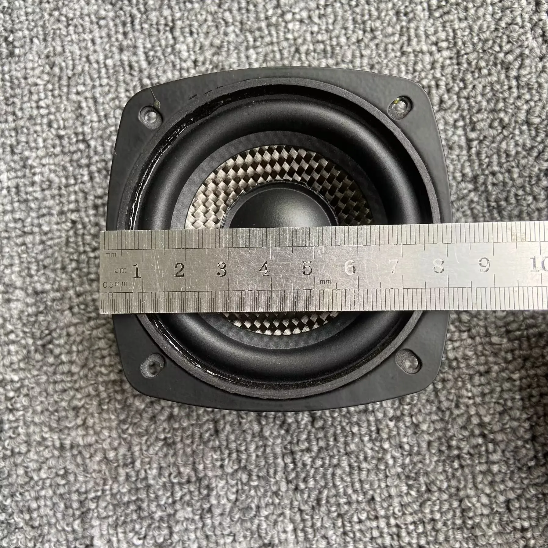 Carbon Fiber Cone Mid Bass frequency speaker 3 inch 82mm DIY 8ohm 15W Neodymium Magnetic 2PCS
