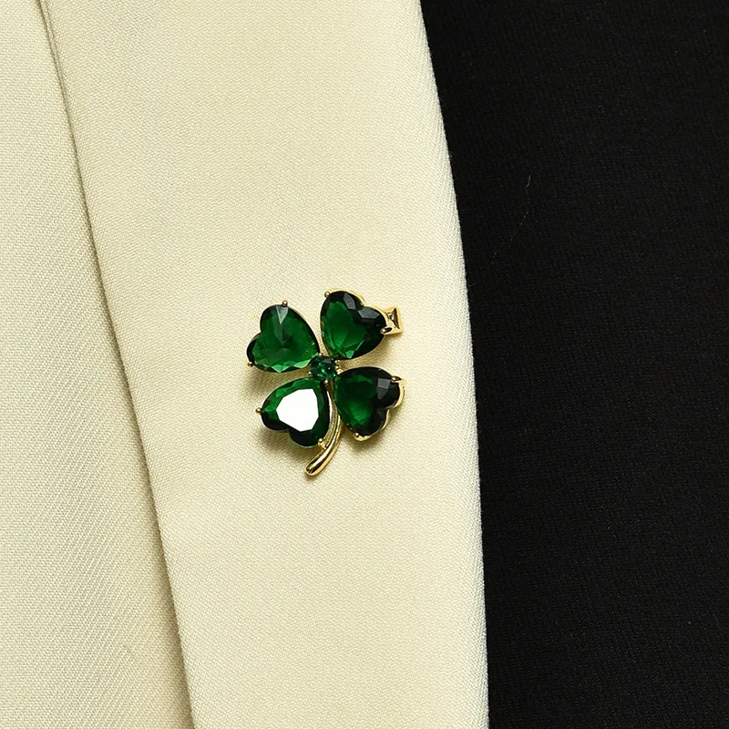 Four Leaf Clover Brooches for Women Unisex Rhinestone Plant Pins Office Party Jewelry Accessories Gift Luxury wheat brooches,fashion brooch set,pin brooches,clothing brooch,flower brooch,crystal brooch,art brooches,enamel brooches,acrylic brooches,metal brooches