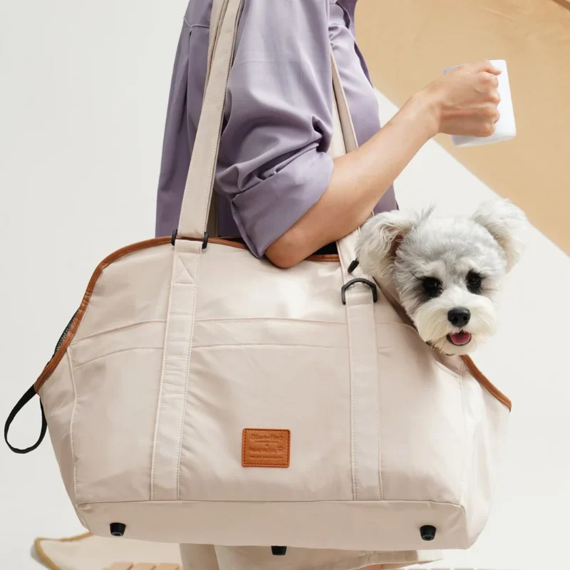 Dog Fashion Travel Bag Pet Bag Large-capacity Waterproof Wear Resistant Dog Car Seat Pet Carrier Accessories for Dogs