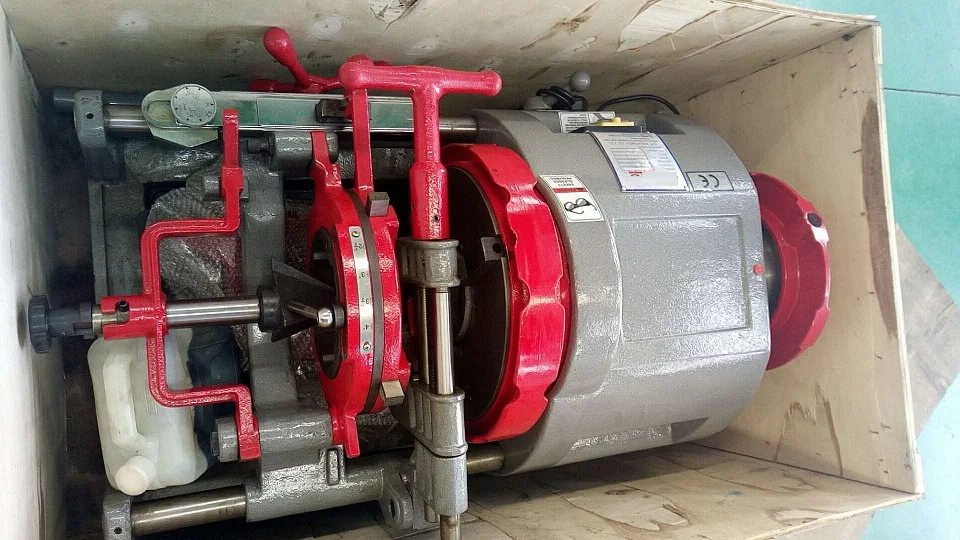 Heavy  Pipe Threader Threading Machine for 1/2''-4'' Pipes - Compact Size for Ea