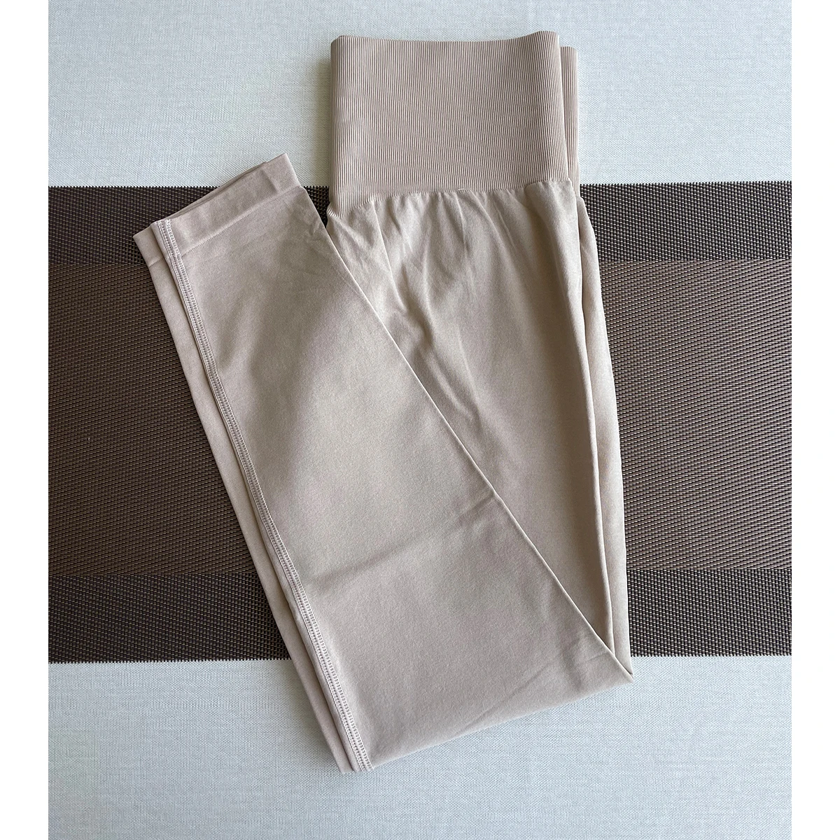 Sports Leggings TKITK Pro Seamless Spandex Woman Fitness Elastic Leisure Sports Yoga Cycling