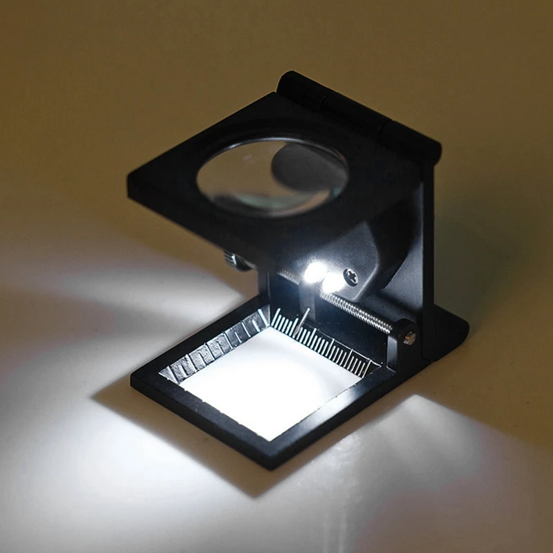 

Double LED Lamp, Optical Glass, All-Metal Black Painting Magnifying Glass, Three-Fold Mirror Magnifying Glass Durable