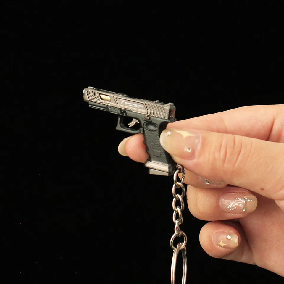 小型ピストル型キーホルダー　ヴィンテージ Sc4c0083b5e3a4f46a07ca0777b103