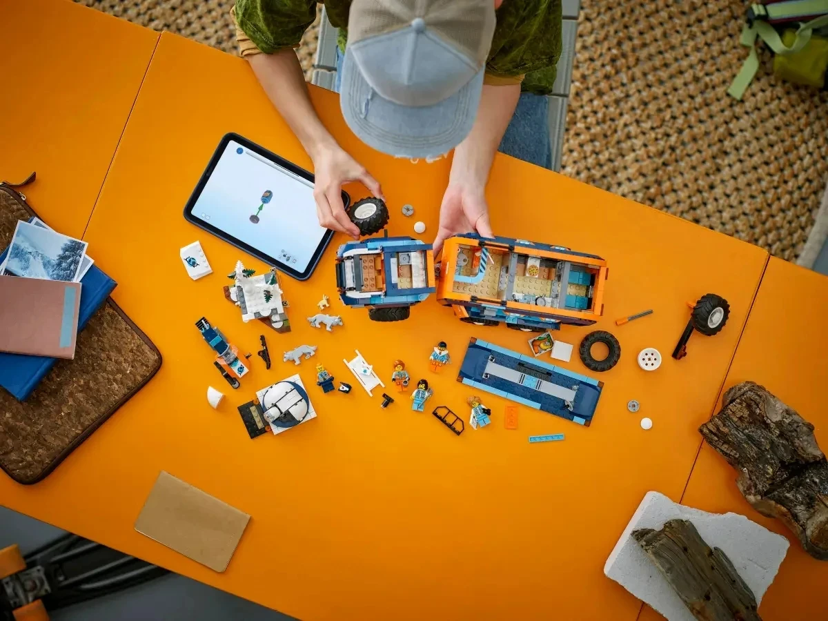 2026 시티 북극 탐험가 과학 실험실 트럭 60471 빌딩 블록, 1064개, 미니피규어 5개, 늑대 동물 장난감 3개, 수집용 선물