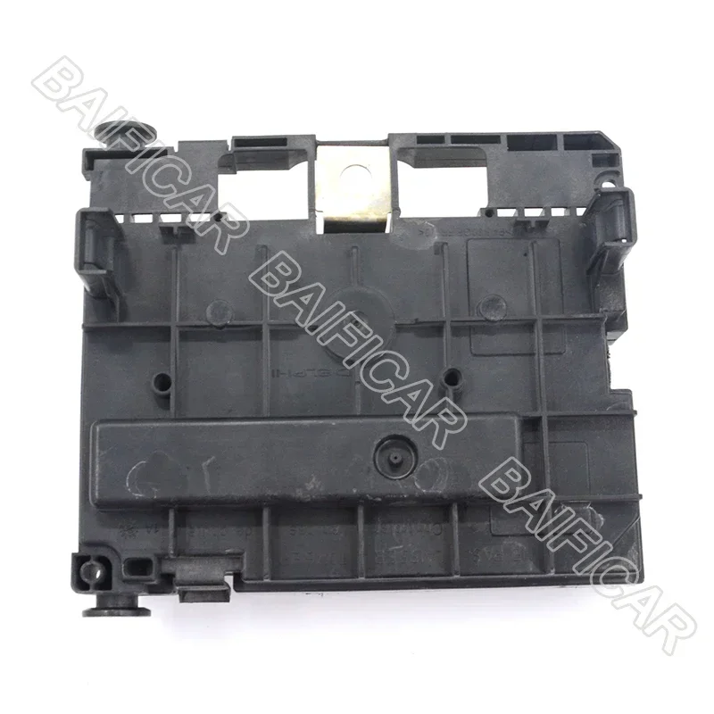 プロモーション ダブル11 中古純正ボンネットヒューズボックスユニット