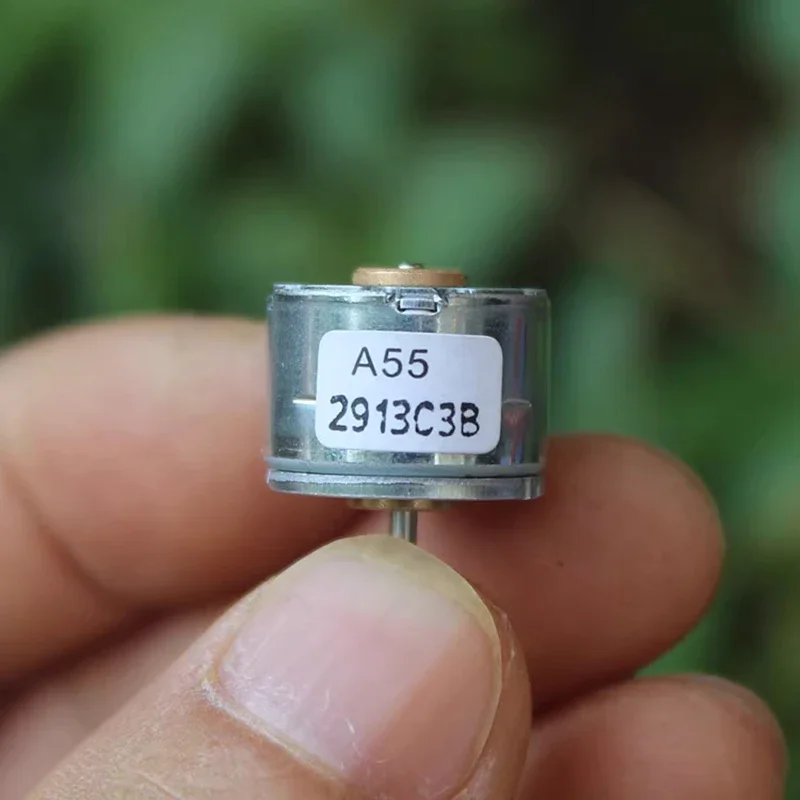 Nidec 15BY 미니 15mm 원형 스테퍼 모터 마이크로 2상 4선 스테핑 모터 18도 1.5mm 샤프트