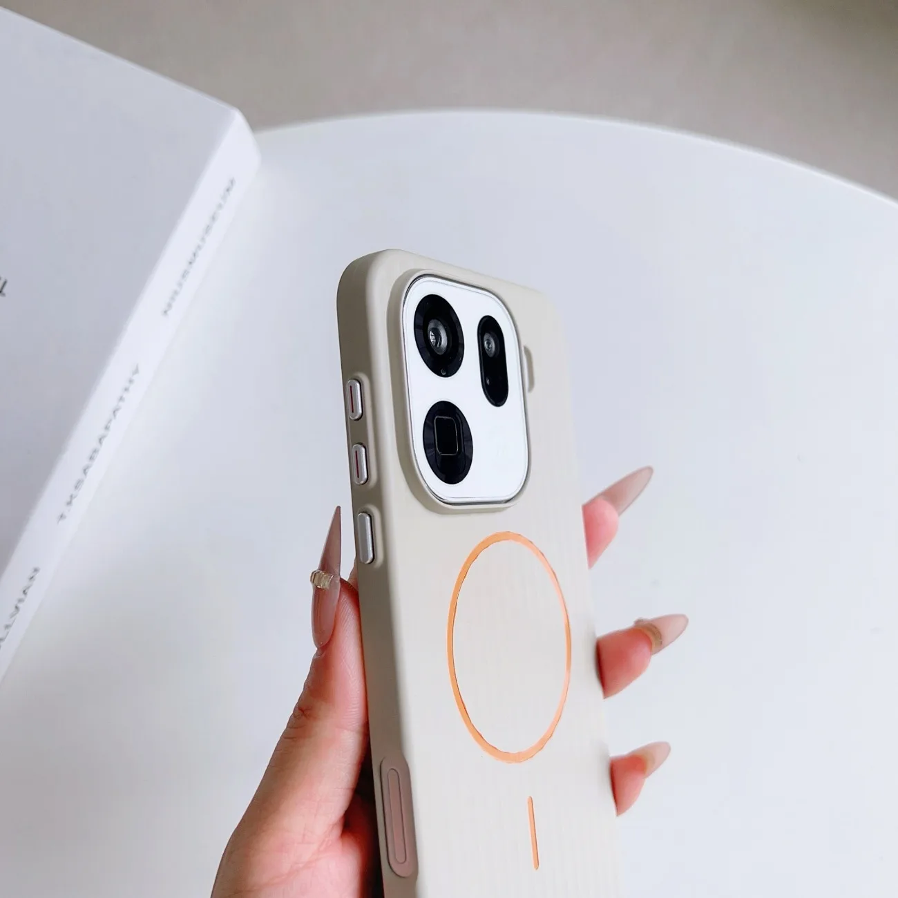 Shockproof Magnetic Wireless Charging Phone Case with Magsafe Compatibility