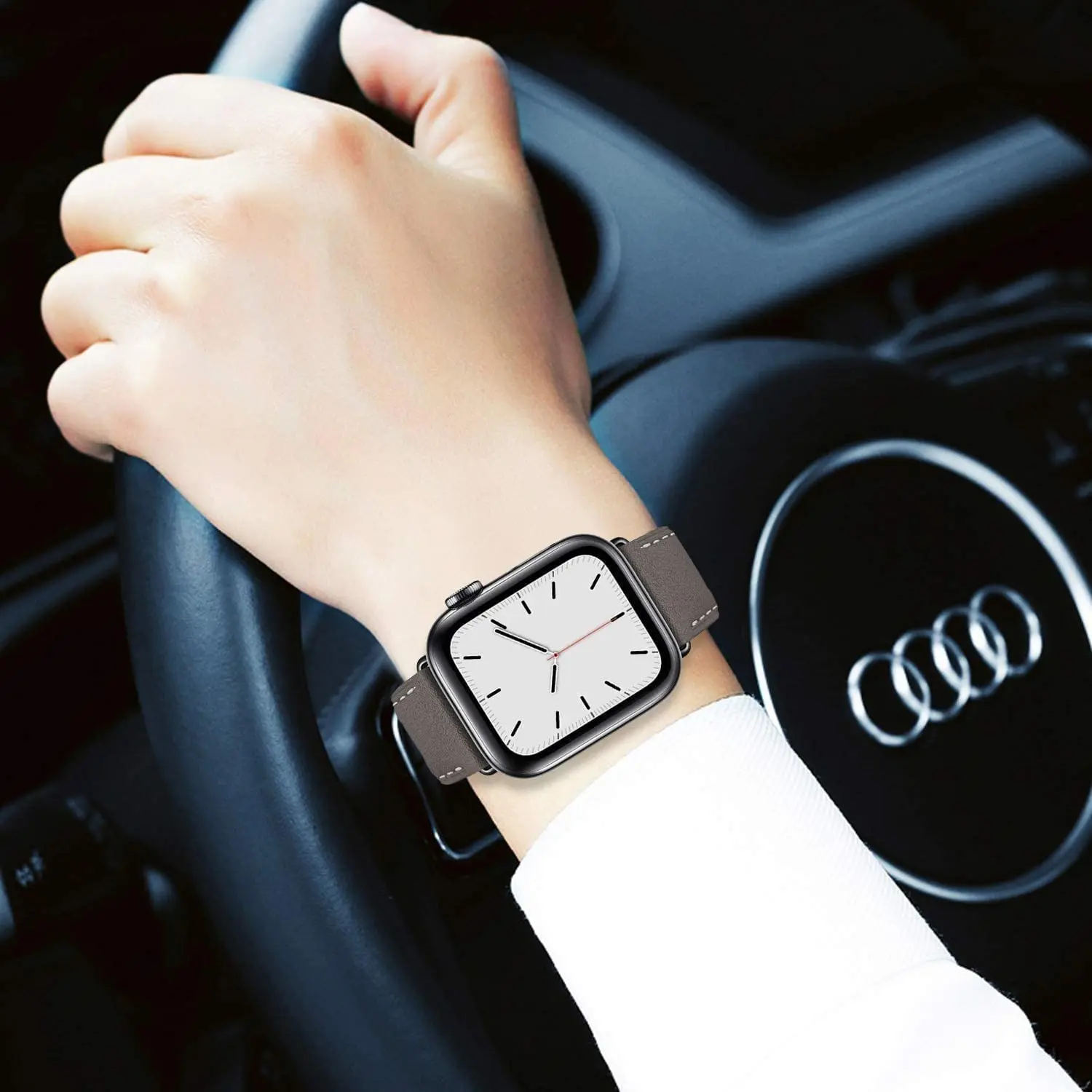 Elegant Leather Single Tour Bracelet