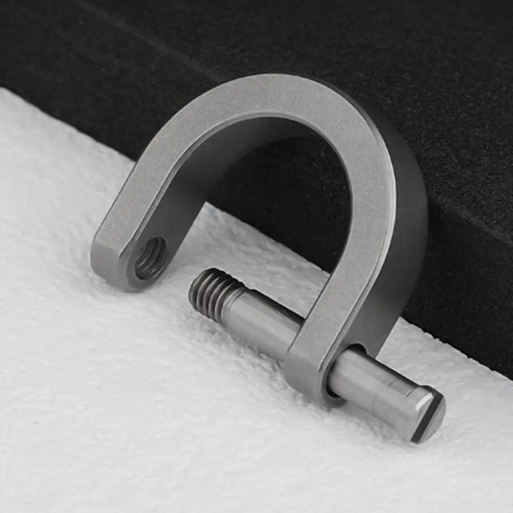 Titanium Alloy Outdoor Carabiner Hook and Bracelet Buckle Set