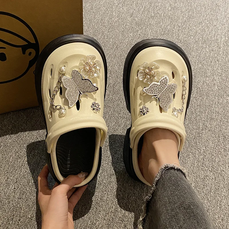 Fashion Beach Garden Shoes DIY Women's Hole Shoes 8cm Sandal Slippers Cartoon Accessories Hole Slippers Shoes for Students Girls