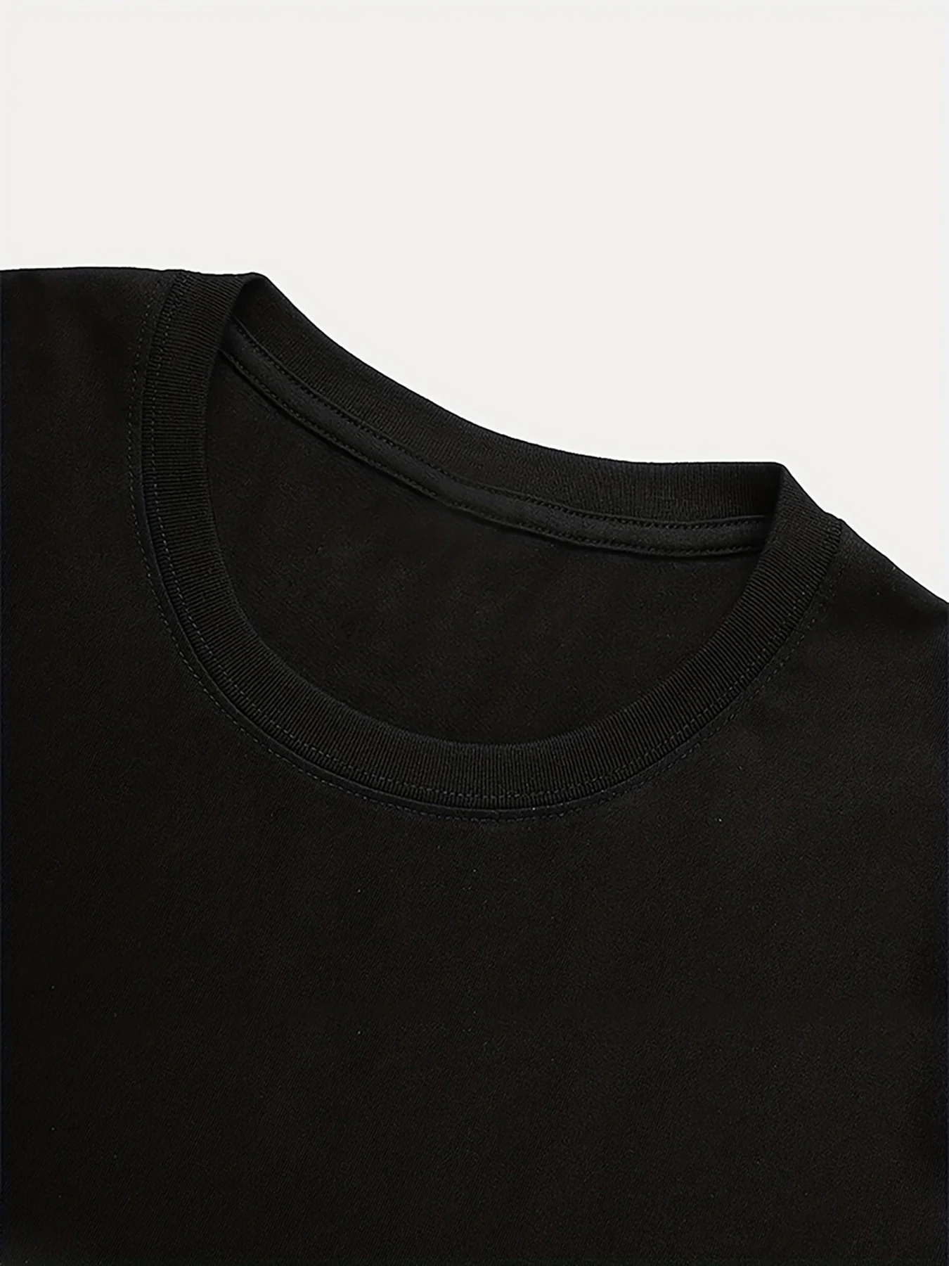 Sunburst Graphic Women's Crew Neck Tee - Short Sleeve Casual Top
