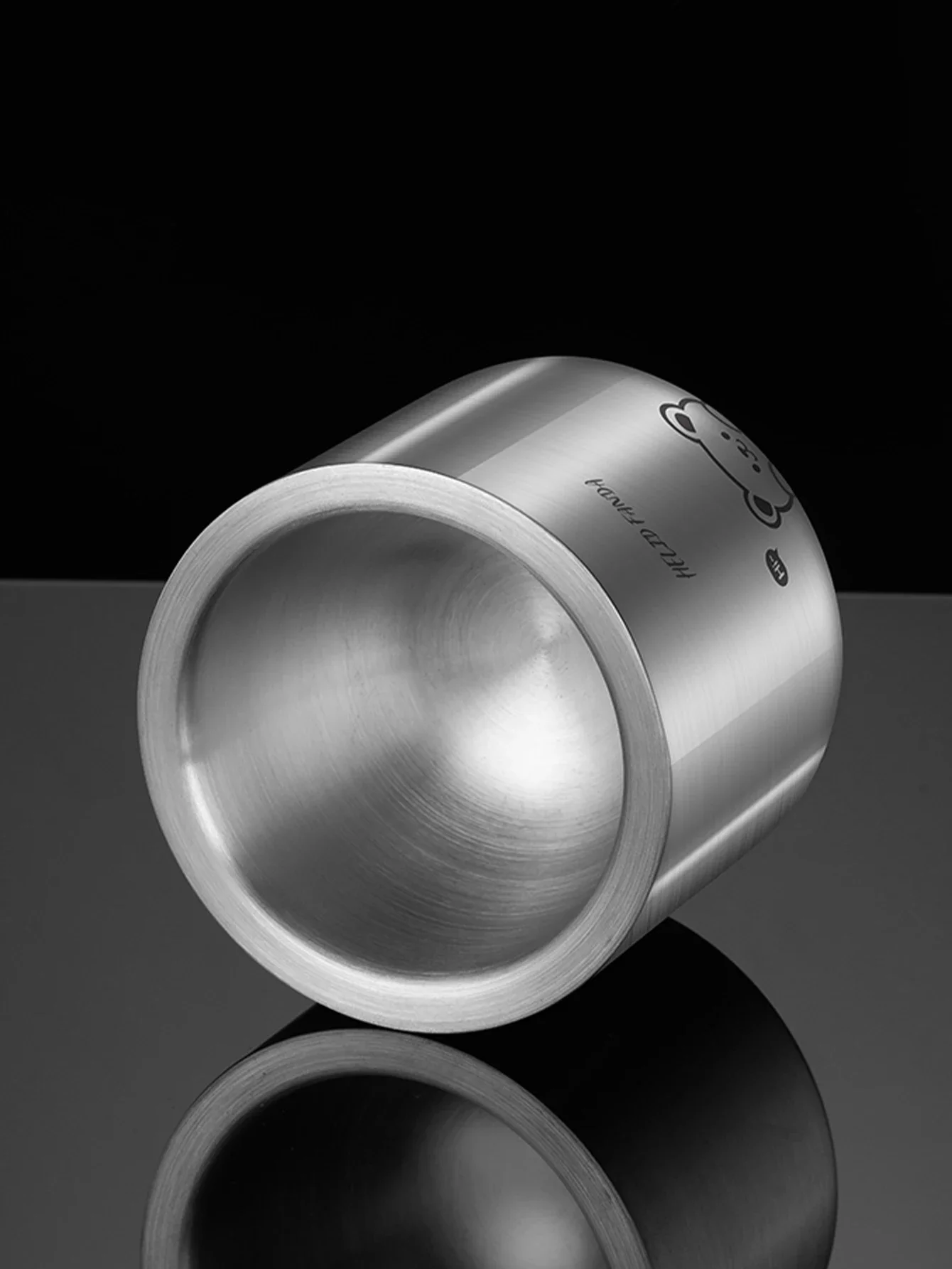 Stainless Steel Spice Grinding Pestle and Mortar with Lid Rust Resistant Garlic Herb Pepper Grinder Food Mills Kitchen Utensil