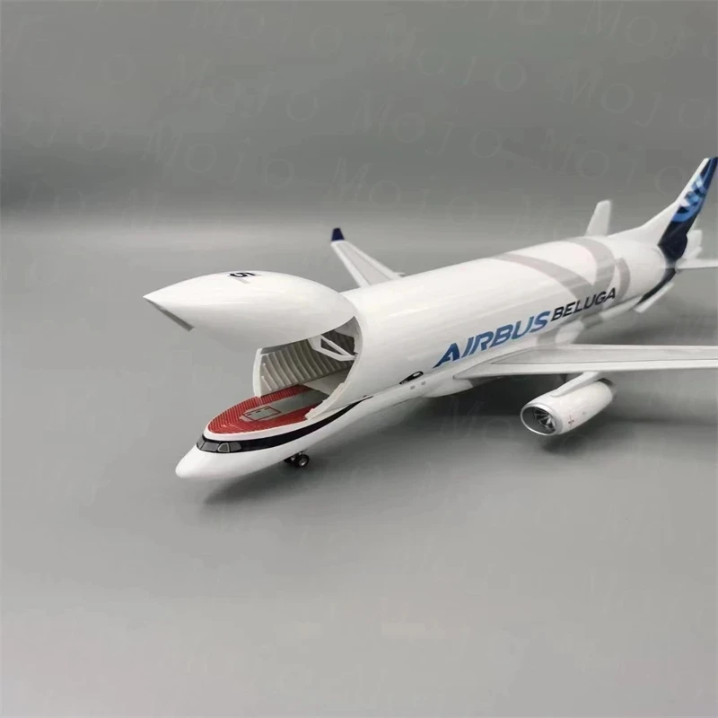 AIRBUS BELUGA 航空機モデル 1/150 大型 Amazon.co.jp: 1:150スケール スーパーベルーガ XL 飛行機模型 前鼻