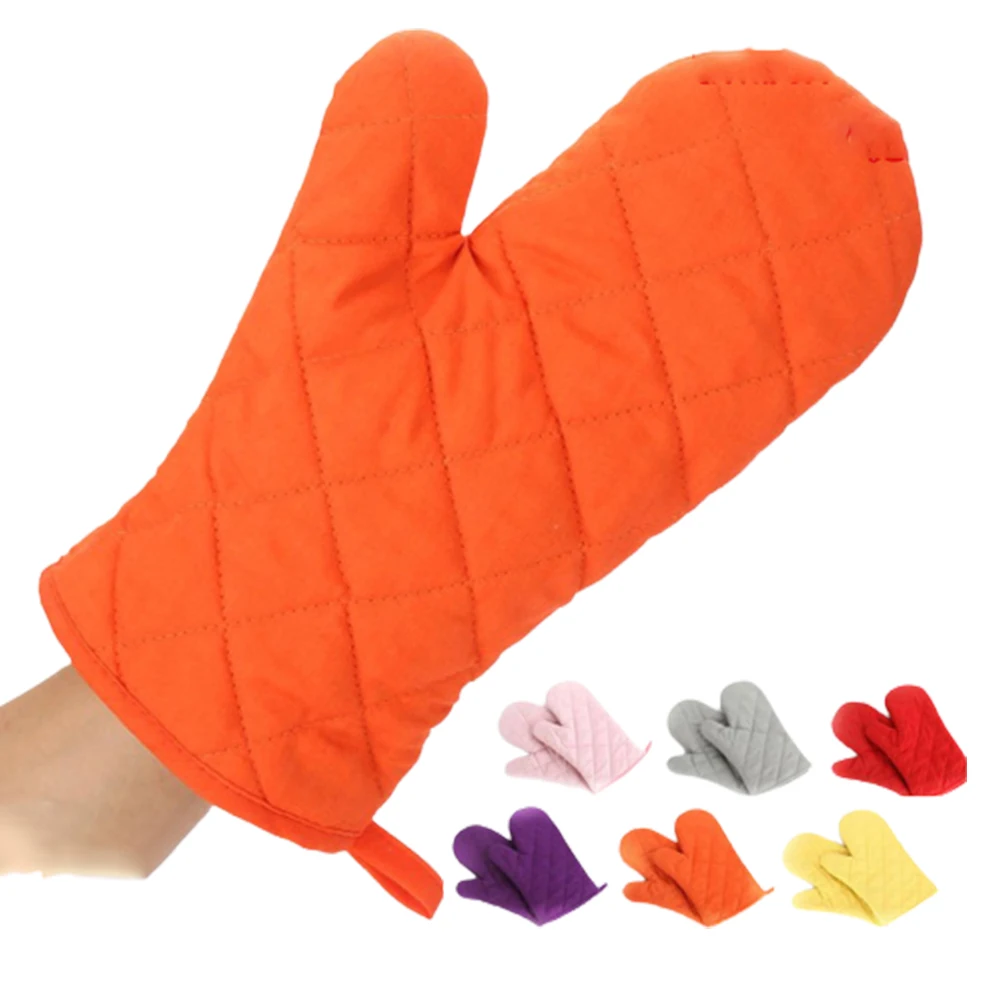 Durable Cotton Insulated Non-Slip Embroidery Oven Mitts - China