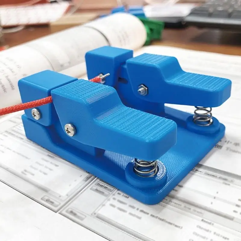 Durability Plastic Soldering Wire Clamp Jig for Secure Circuit Board Connection