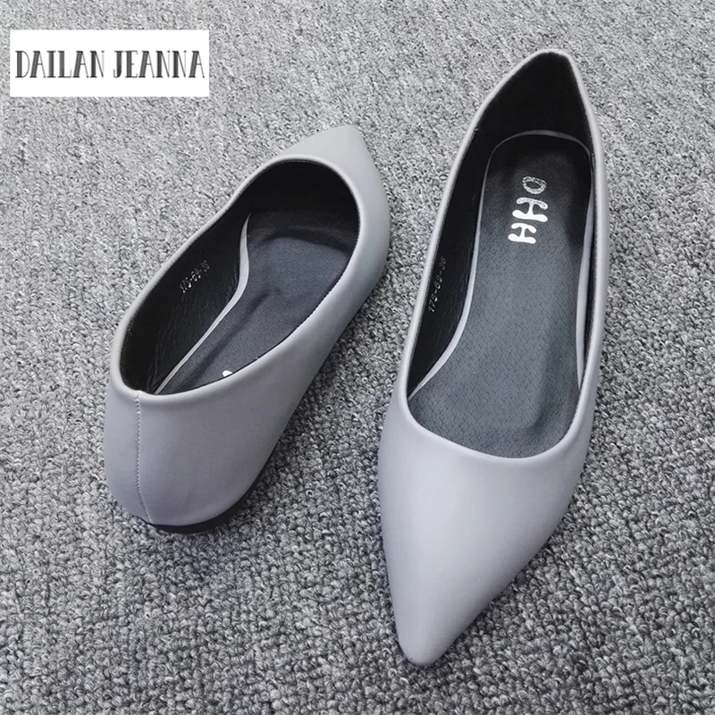 Spring and Autumn Women's Loafers Flat Heel Shoes Boat Shoes Casual European style size 31-44