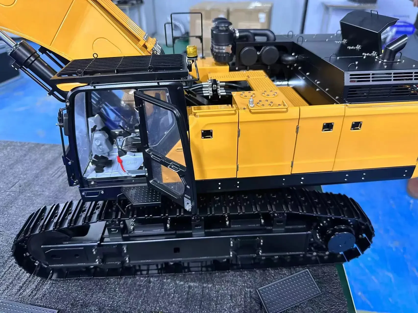 SY980H KABOLITE koparka 1/14 RC koparka hydrauliczna metalowy Model maszynowy chłopiec zdalnie sterowanym samochodowym koparka zabawka 18 Sec9ecde6a09c4aa89c6f637aff06cd11c SY980H KABOLITE koparka 1/14 RC koparka hydrauliczna metalowy Model maszynowy chłopiec zdalnie sterowanym samochodowym koparka zabawka