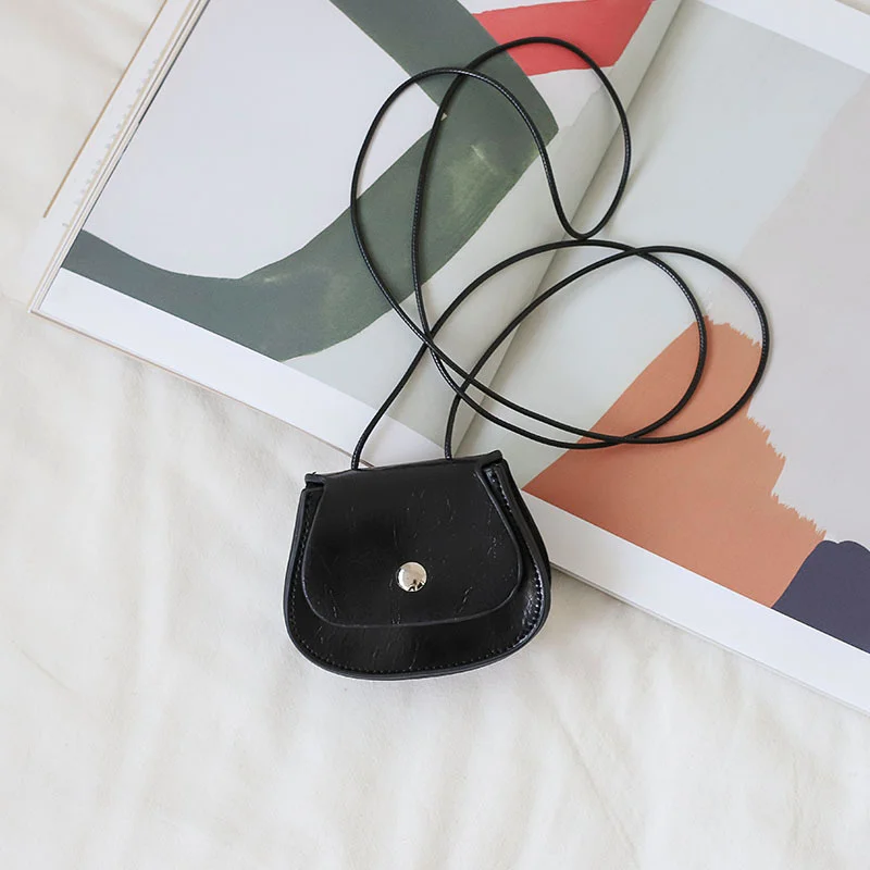 Brown High-quality Mini Earphones Bag For Women Texture Hanging Neck Style Vintage Crossbody Saddle Ladies Small Purse  Bag