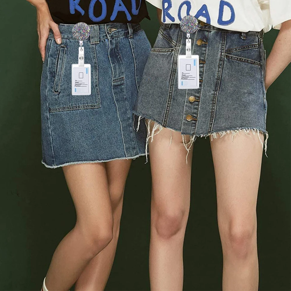 Рисунок 6 - круглый блестящий значок с блестками