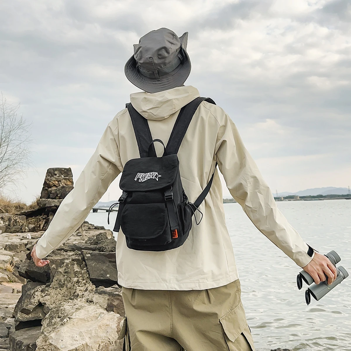 Beach Fashion Casual Travel Small Backpack Women's Lightweight Mini Backpack College Student Travel Commuting Small Bag Mini Climbing Outing