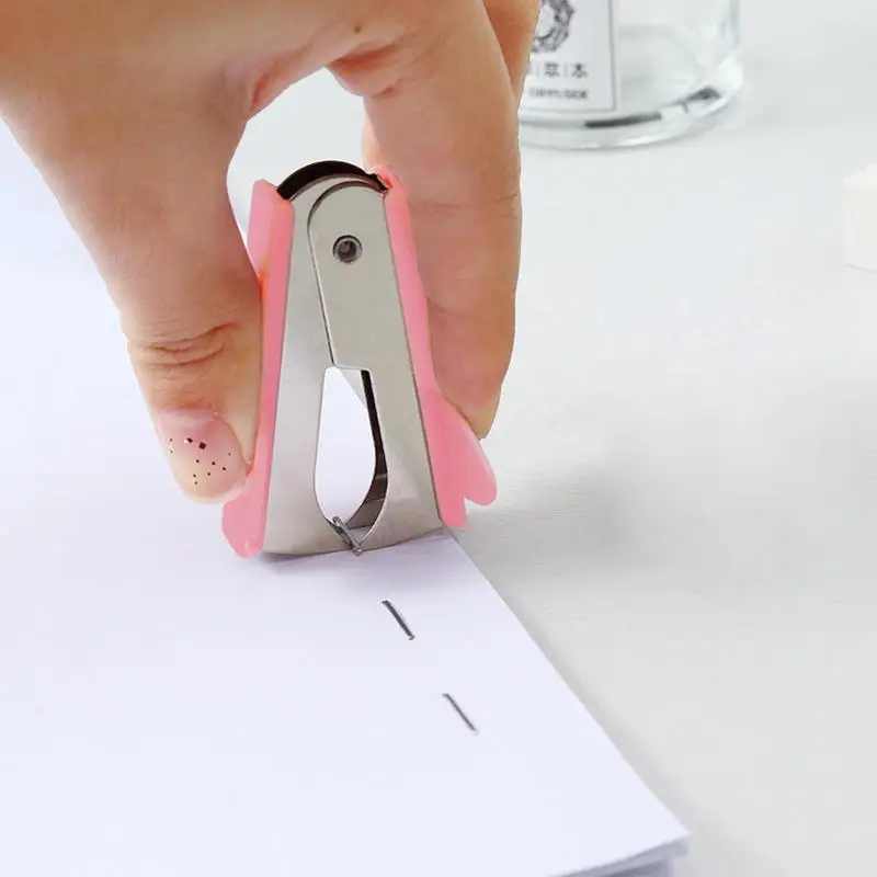 Рисунок 5 - Инструмент для снятия степлера