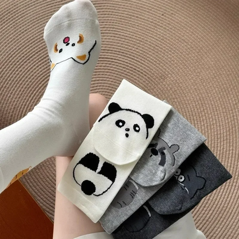 4pairs Cute Cartoon Raccoon Printed Mid Tube Cotton Socks Autumn Winter Kawaii White Socks Breathable Soft Casual Fashion Sock