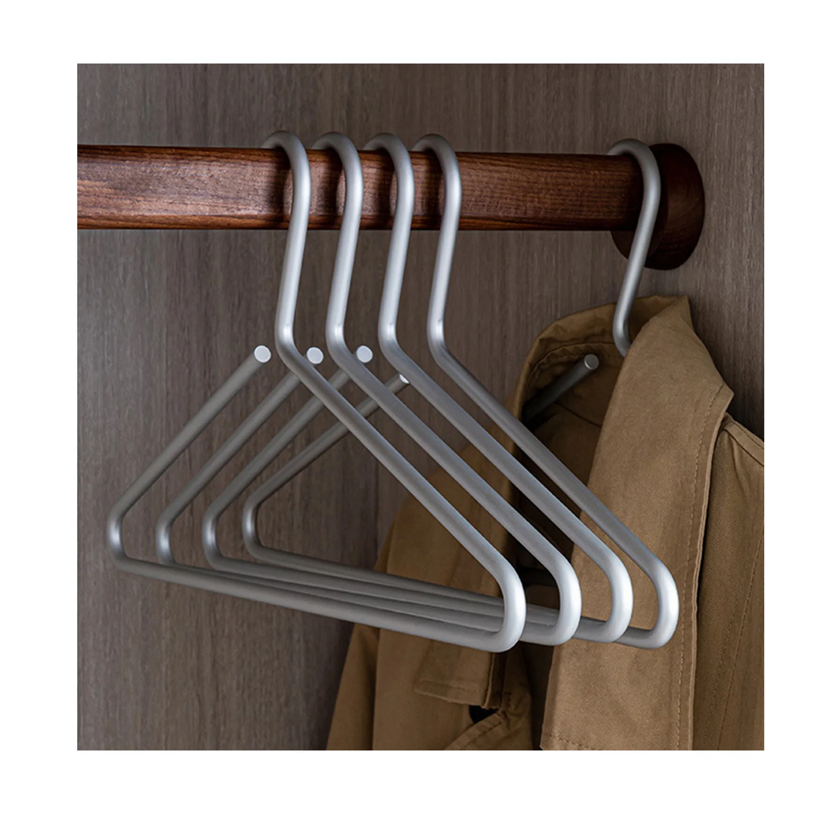 

5PCS Aluminum Thick Clothes Hanger Smooth Surface Traceless Hangers for Coats Skirts Pants Dress