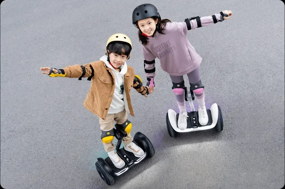 L6 Electric Balancing Scooter App Control Three Modes Speed Children's Kickscooter Hover Board 36v 100w Commuting Car