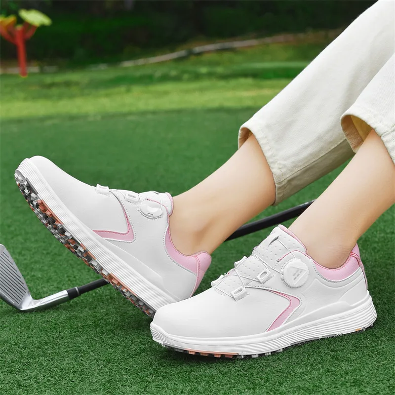 Leather Knob Golf Shoes Men Fashion Casual Outdoor Golfing Sneakers Women Waterproof Turf Anti-slip Golfer Sports Shoes Unisex