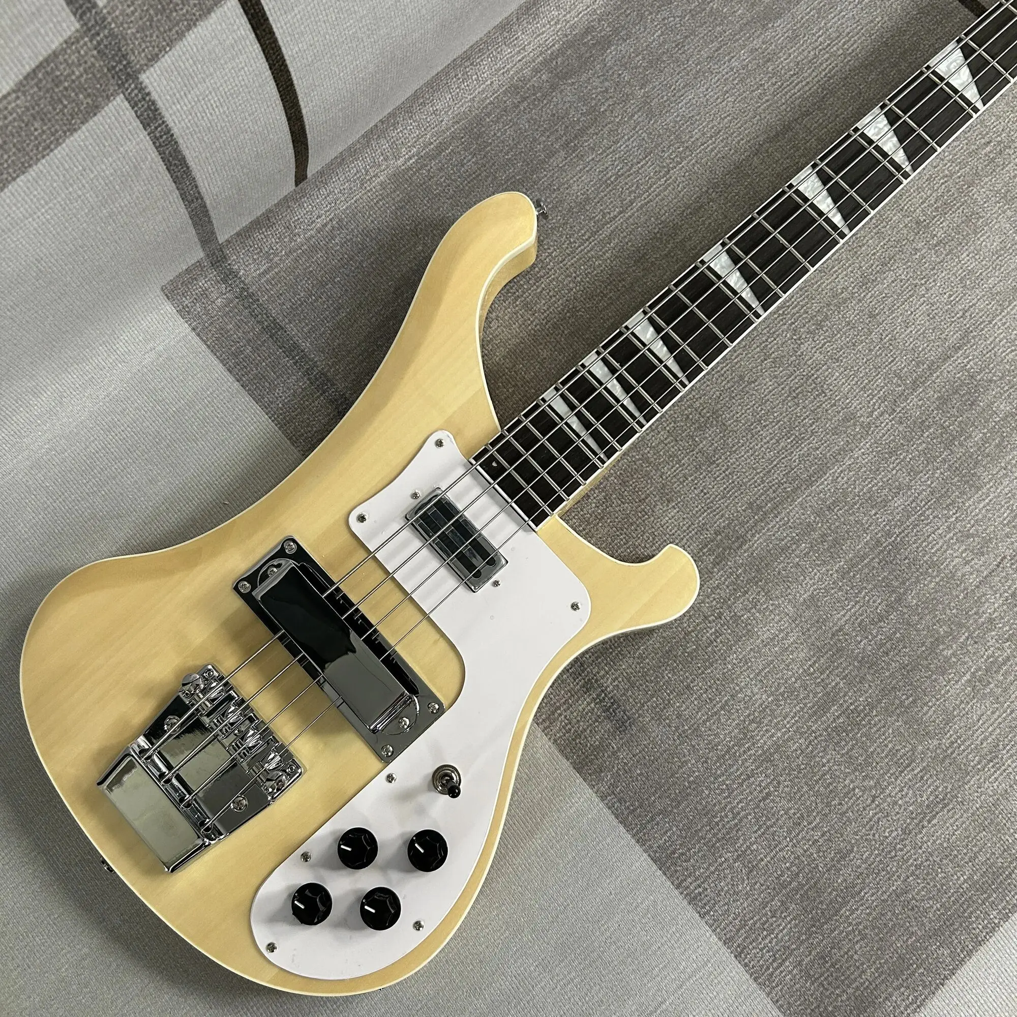 Secae87ef84b845afb1805e1fdd8fc303ojpg