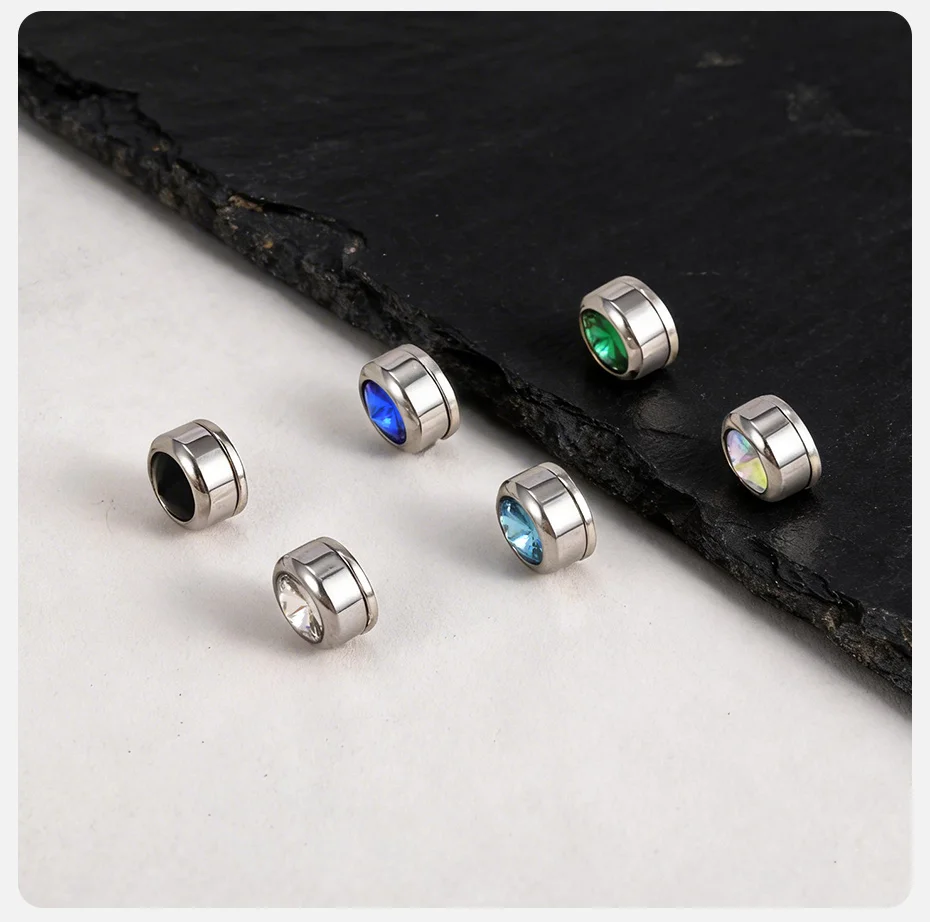 Vnox Magnetische Zirkon-Ohrstecker für Herren, 8 mm Edelstahl-Clip-Ohrringe ohne Piercing, hypoallergener Punk-Rock-Schmuck, Geschenk – Detail 7
