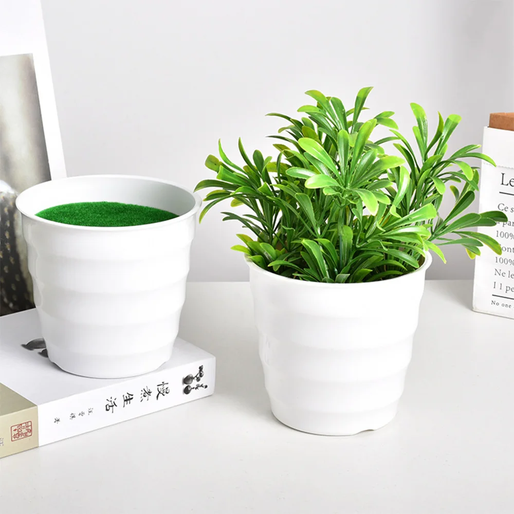 White Decorative Thick Plastic Flower Pot for Home and Garden Decor