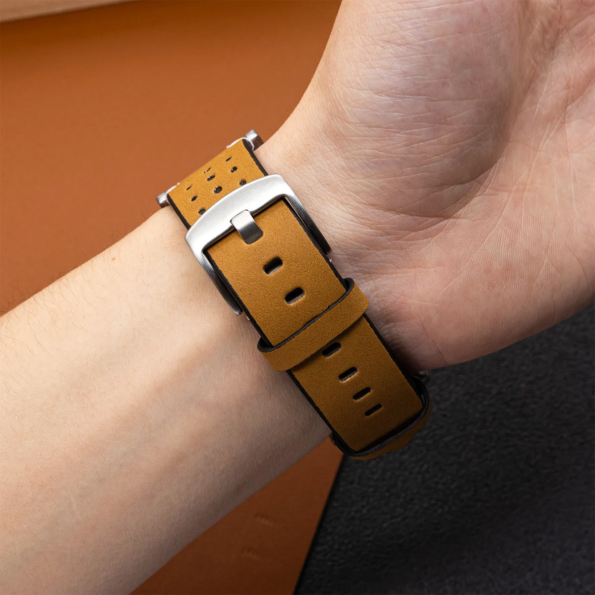 Premium Quickfit Leather Watchband - Breathable Design, 26mm/22mm Strap