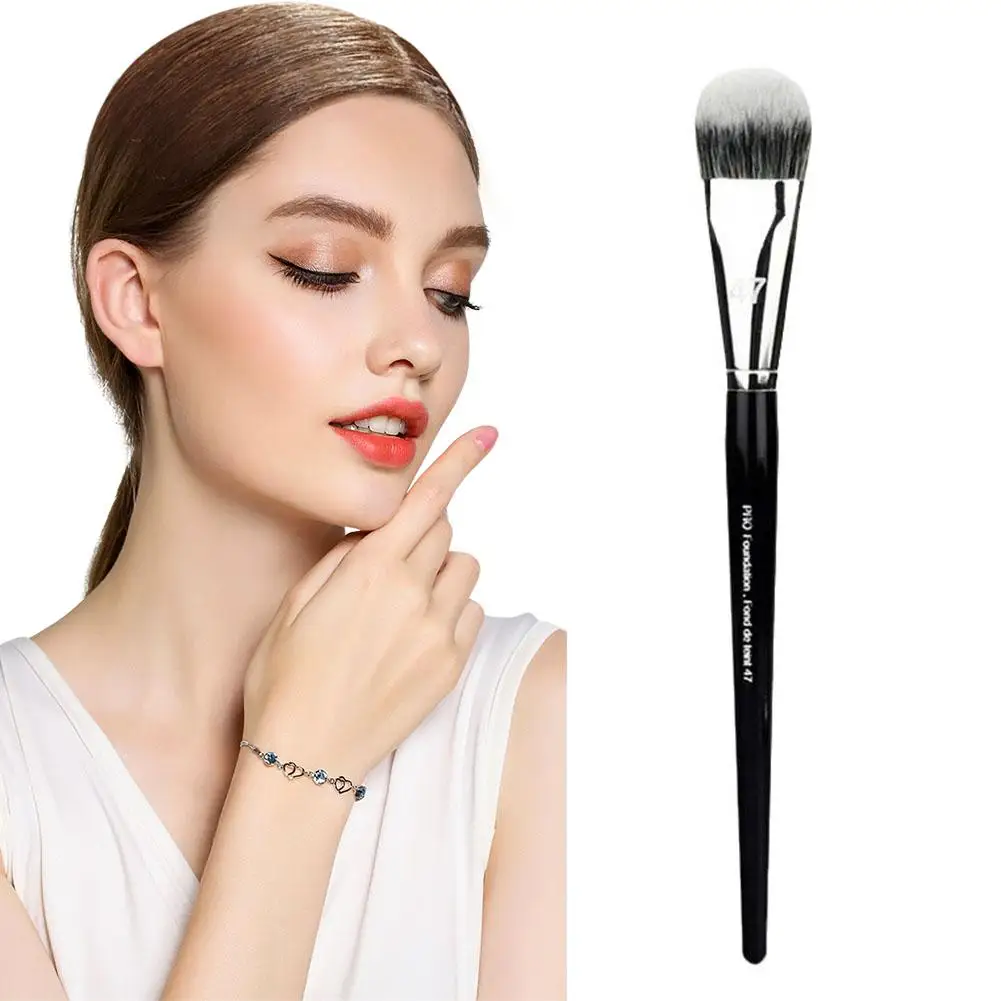 Description Picture 6 of itemProfessional Foundation Brush 47 Broom Head Adult Makeup Tools for Women Liquid Foundation Application Smooth Blending Prevents